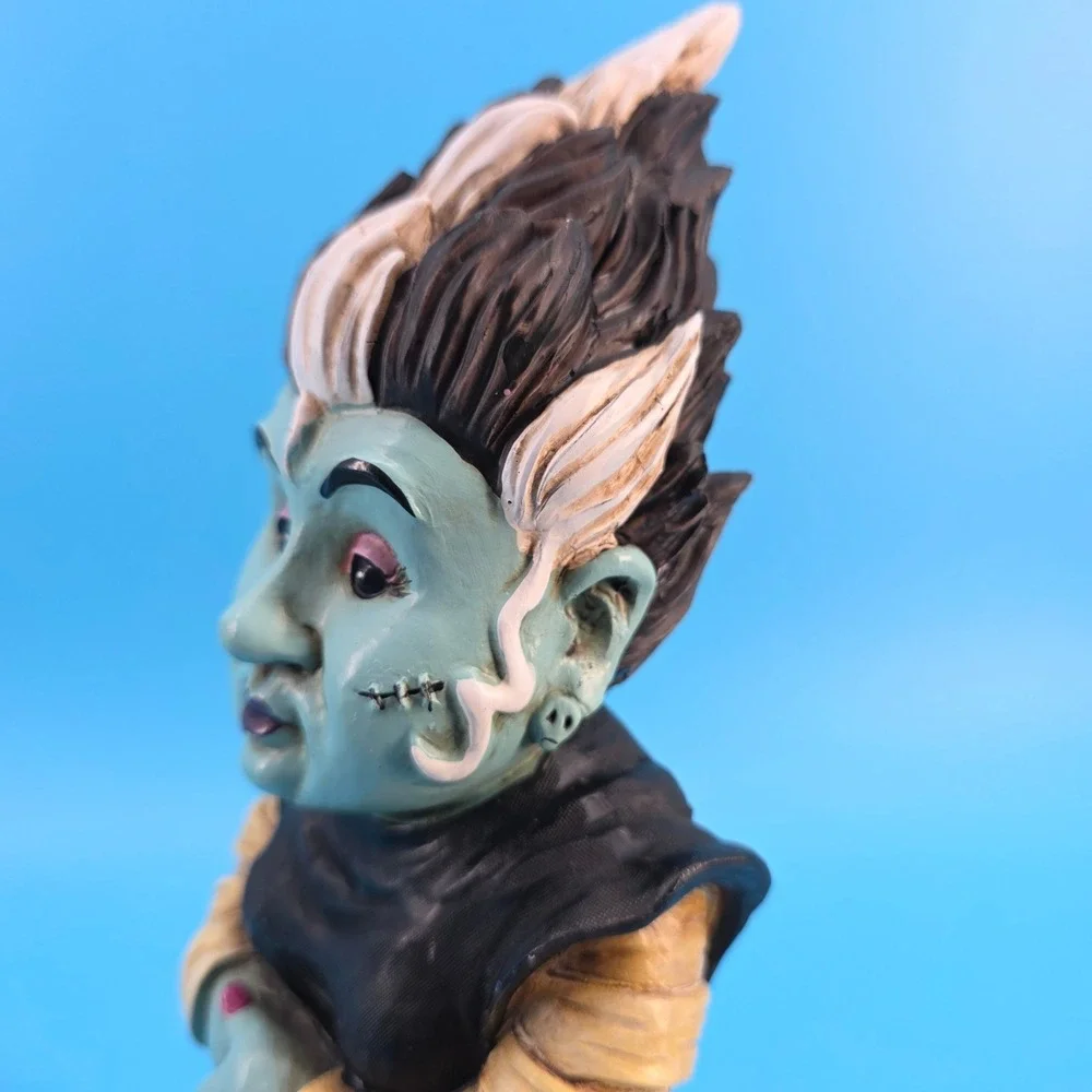 Spooky Bride of Frankenstein Garden Gnome Resin Horror Decor 11.5